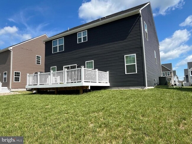 Building Photo - 184 Machias Cir