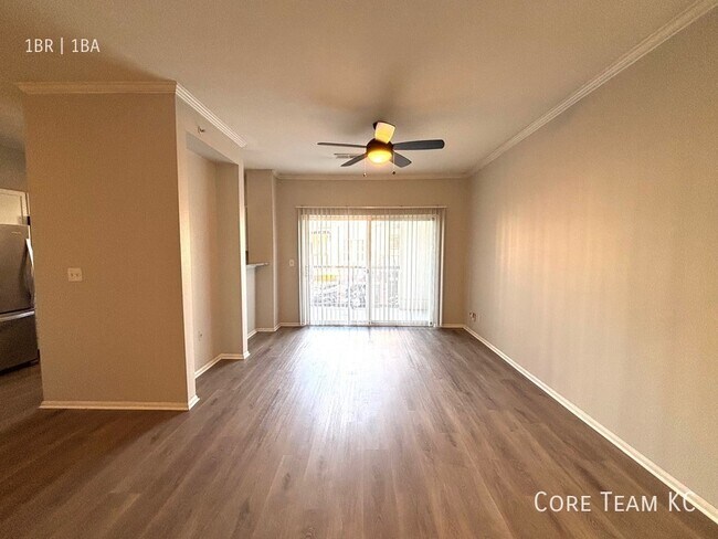 Foto del edificio - 701 Westport Rd