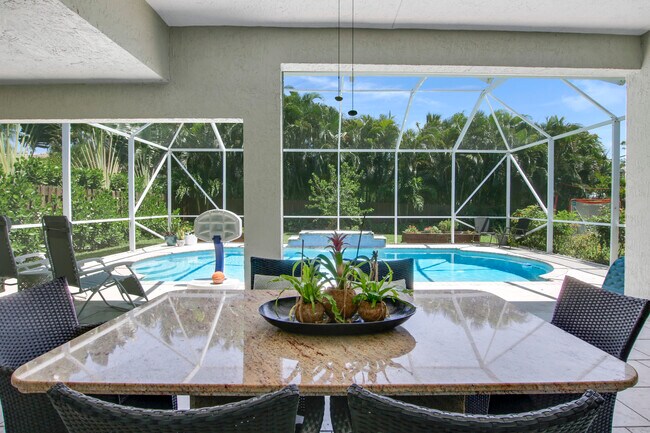 Foto del edificio - 511 Cypress Ct