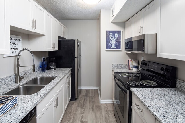 2 beds, 1.5 baths, 950 sq ft - Incline at Crestwood