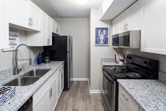 Interior Photo - Incline at Crestwood