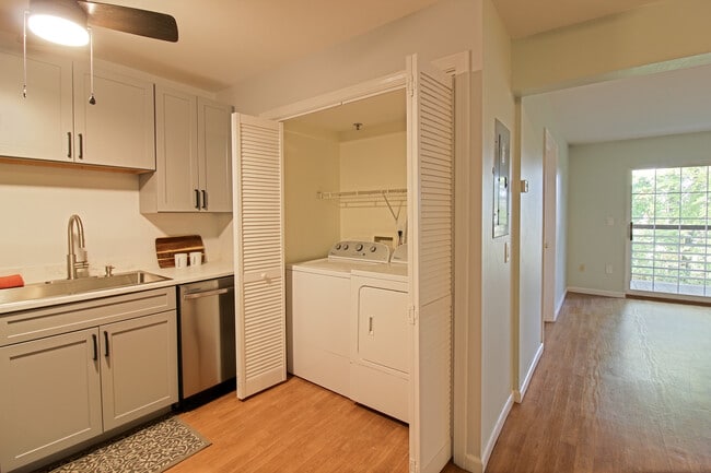 Foto del edificio - 285 Hildred Dr