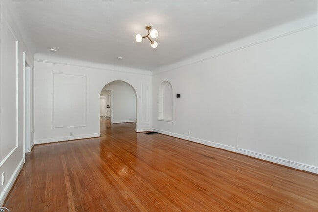 Foto del edificio - 4204 Prescott Ave