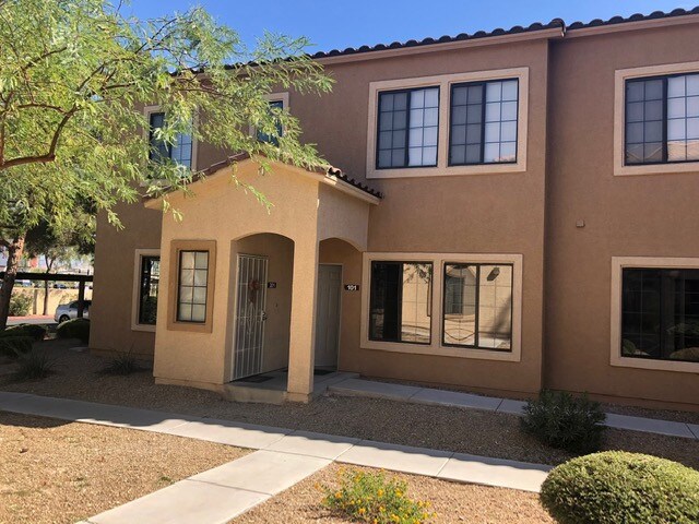 Primary Photo - 2131 Hussium Hills St