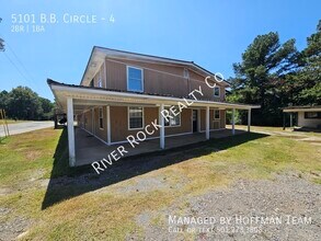 Building Photo - 5101 B B Cir