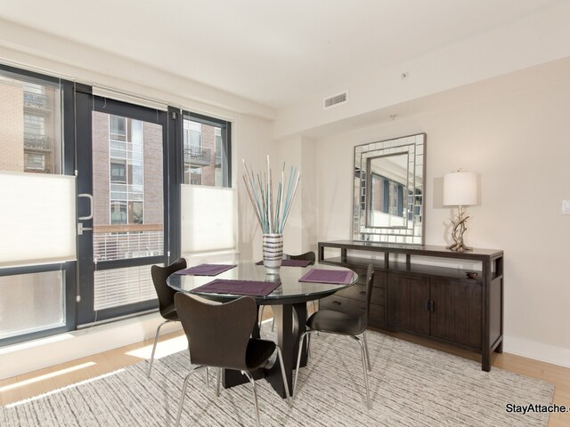 Foto del edificio - 1450 Church Street NW 201