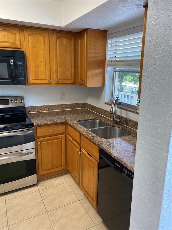 Building Photo - 924 La Costa Cir