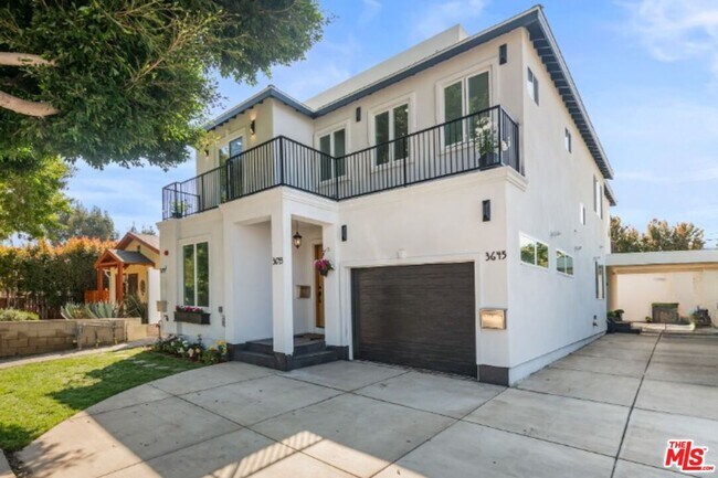 Foto del edificio - 3643 Helms Ave