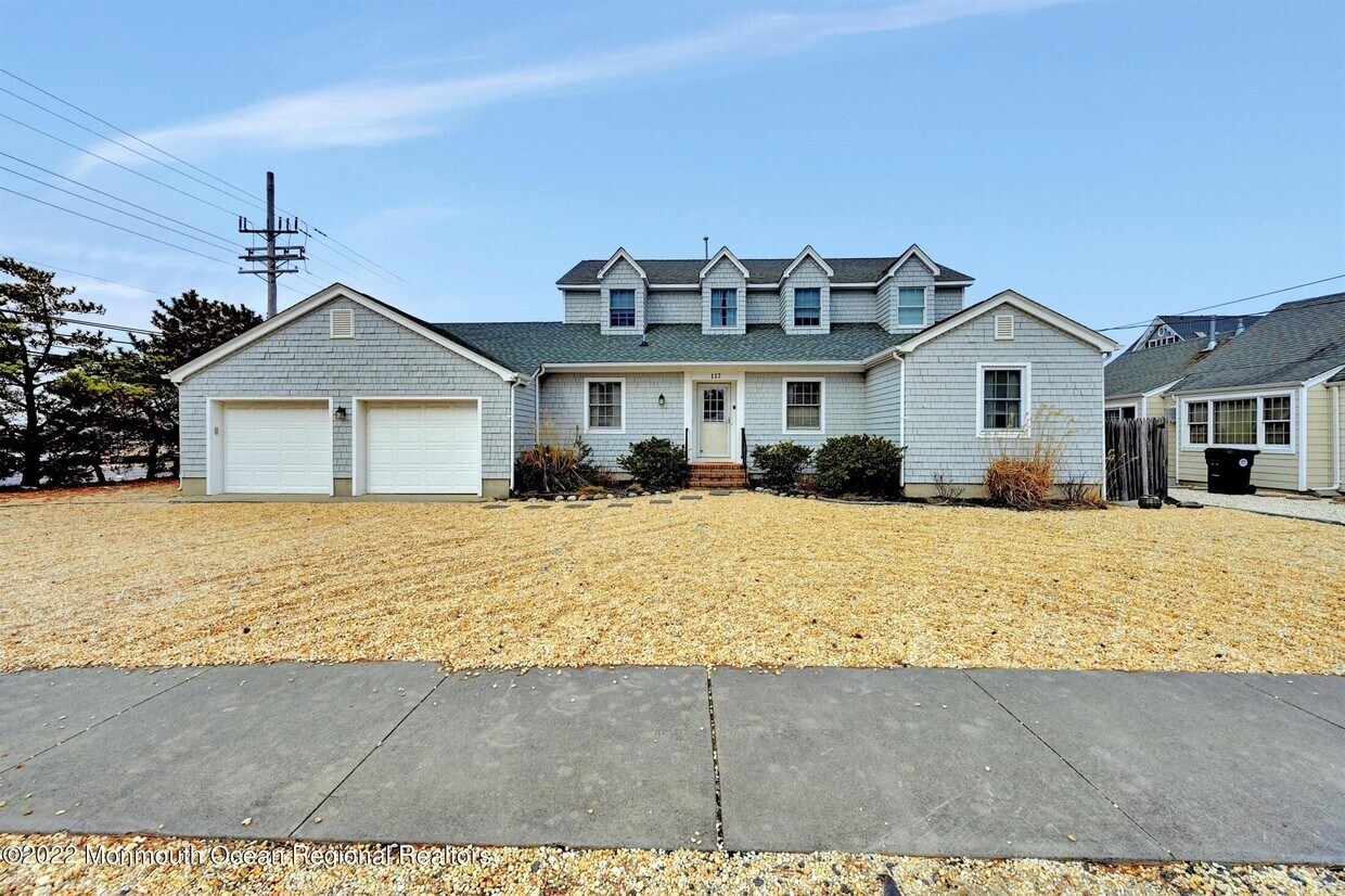 117 7th Ave, Mantoloking, NJ 08738 House Rental in Mantoloking, NJ