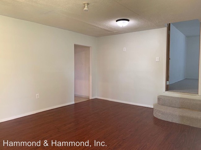 Building Photo - 3 br, 3 bath House - 10655 Arleta Ave.