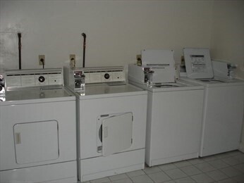 Foto del edificio - 3 Forest St