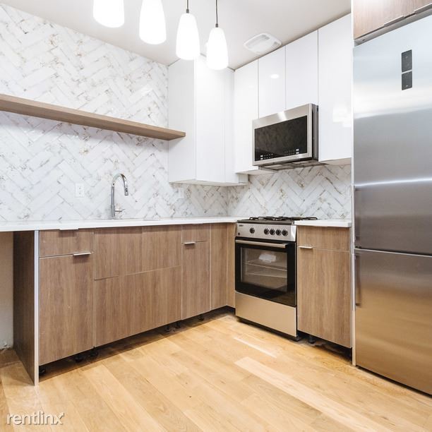 Foto del edificio - 1420 Nostrand Ave