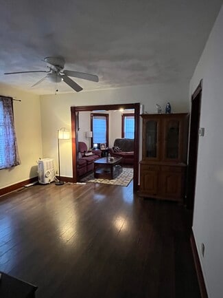 Building Photo - 43 Lexington Ave