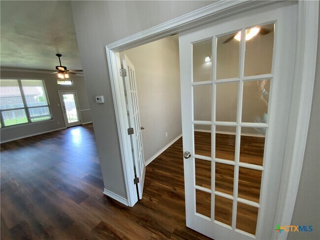 Building Photo - 6017 Worthing Dr