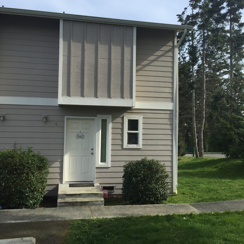 1225 N Oak Harbor St Unit I4, Oak Harbor, WA 98277 Apartment for Rent