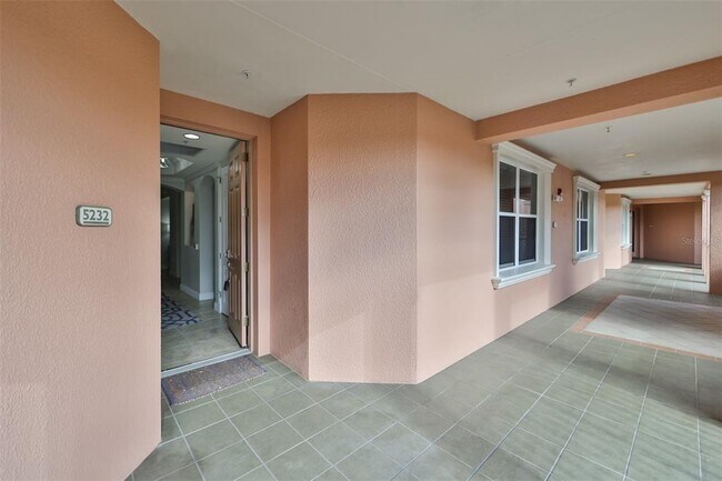 Foto del edificio - 5232 Manorwood Dr
