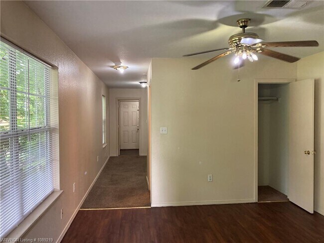 Foto del edificio - 2409 N 30th St