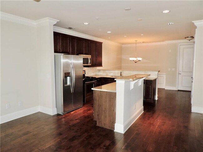 Foto del edificio - 2300 Peachford Rd