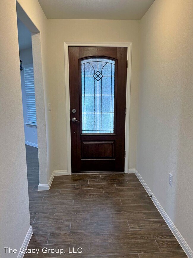 Building Photo - 2 br, 2 bath House - 205 Paint Creek Ln