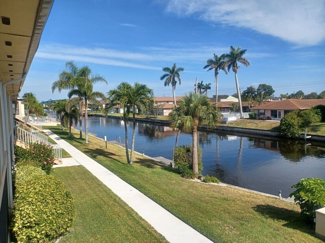 Foto principal - 1206 SE 46th St