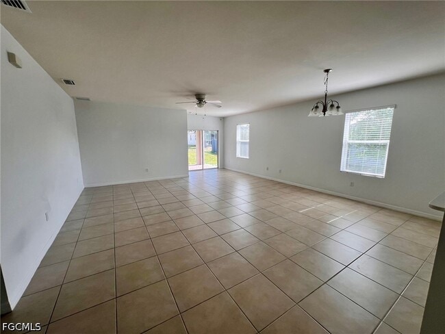 Foto del edificio - 103 NW 7th St