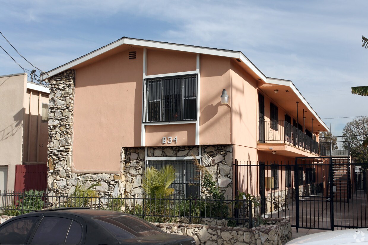 834 Gaviota Ave, Long Beach, CA 90813 834 Gaviota Ave Long Beach, CA