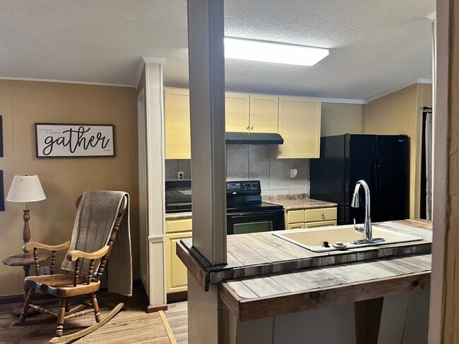 Building Photo - 1097 Elm Run