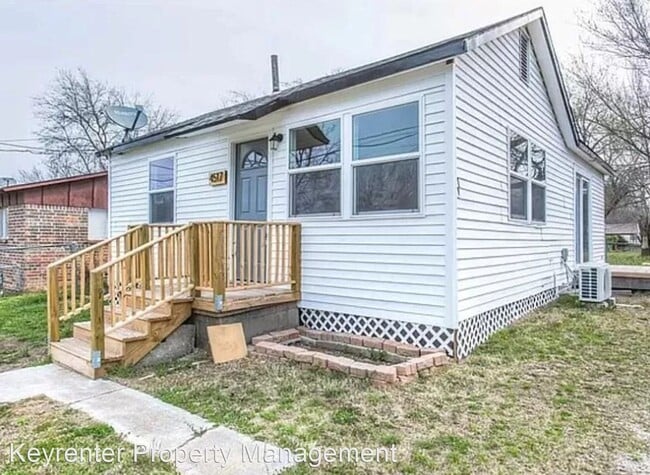 Building Photo - 2 br, 1 bath House - 4517 S Waco Ave