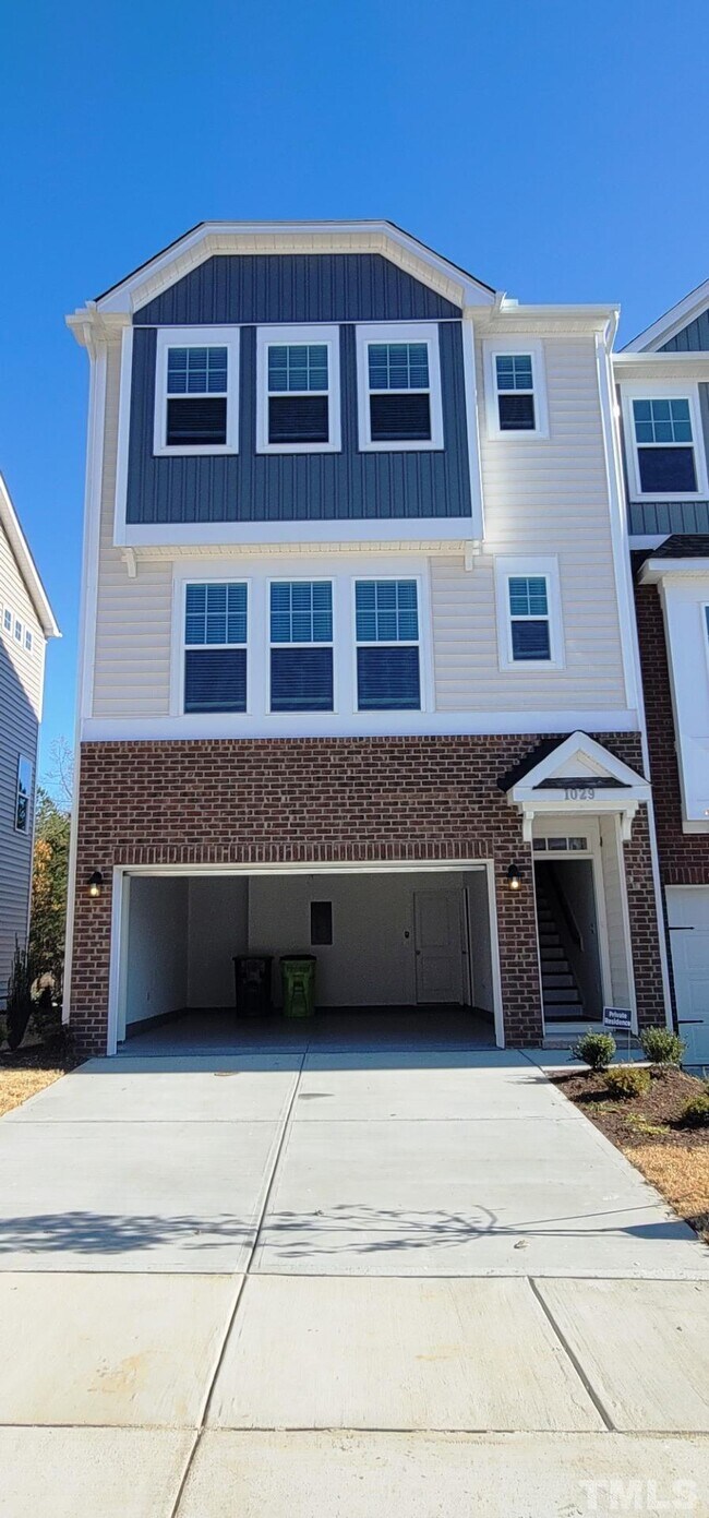 1029 Falling Rock Pl, Durham, NC 27703 Townhome Rentals in Durham NC