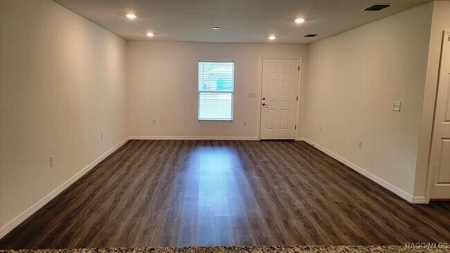 Building Photo - 7486 N Galena Ave