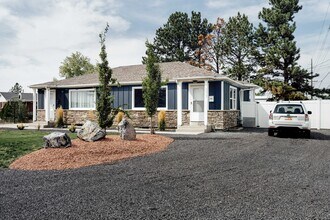Building Photo - 8917 S 1240 E