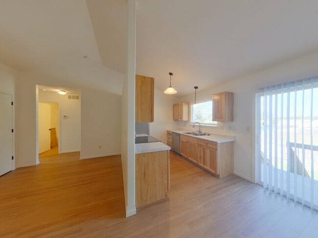 Foto del edificio - 1022 W Clyde St