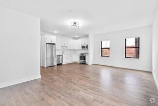 Kitchen - 206-208 Main St