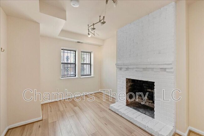 Foto del edificio - 533 Florida Ave NW