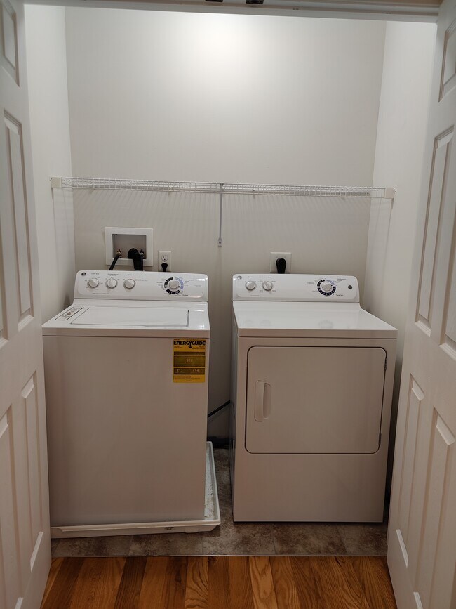 Laundry in unit - 35 MM Ham Memorial Fire House Ln
