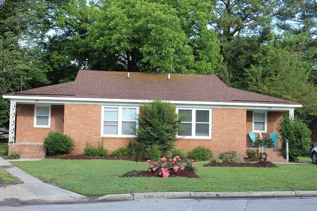 Building Photo - 109 Stancil Dr.