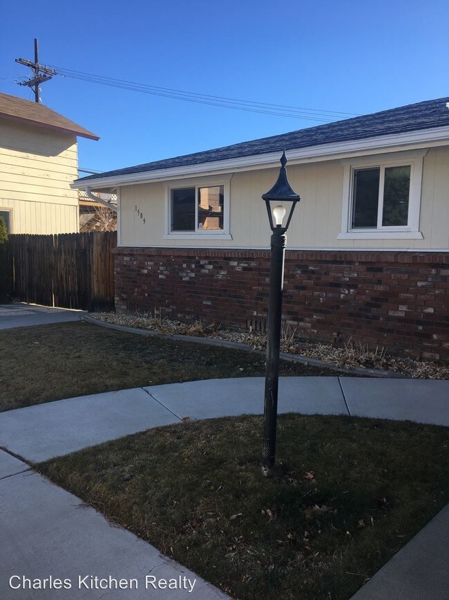 Building Photo - 3 br, 2 bath House - 1509 Camille Drive
