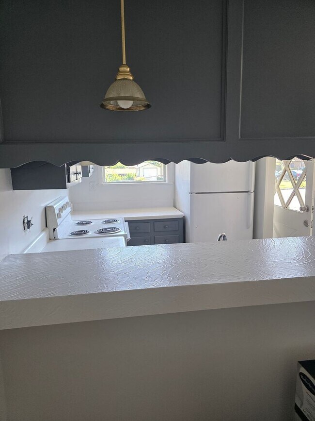 Foto del edificio - 2 BR j