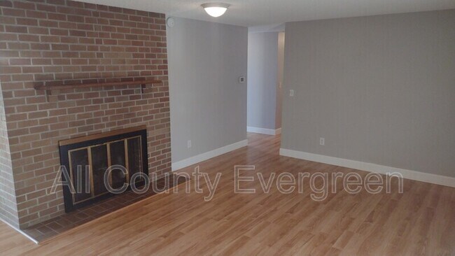 Building Photo - 3113 N Whitman St