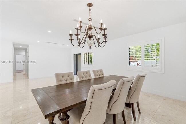 Foto del edificio - 7985 SW 136th St