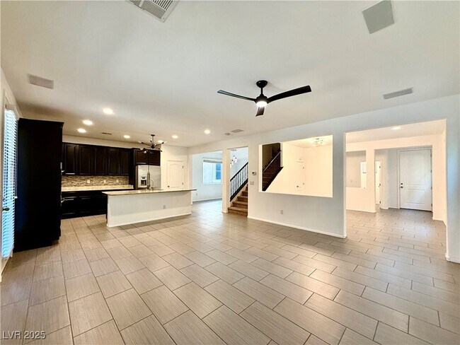 Foto del edificio - 5369 Alden Glen Dr