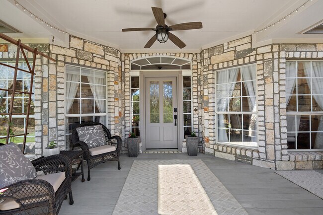 Foto del edificio - 12303 Triple Creek Cir