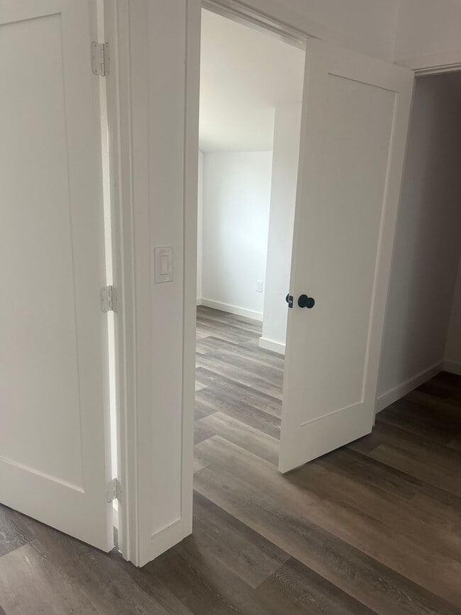 Building Photo - Stunning ADU, in a desirable north end of ...