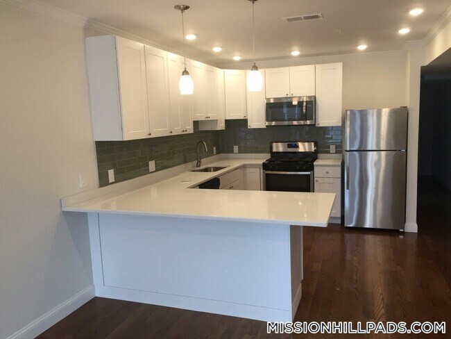 Foto del edificio - 2747 Washington St