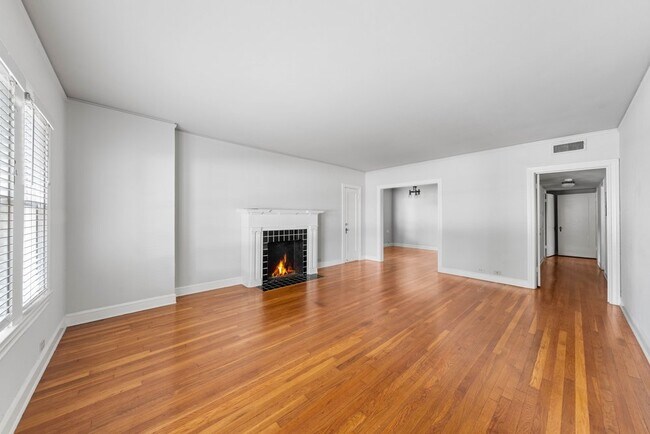 Foto del edificio - 109 W Norwood Ct