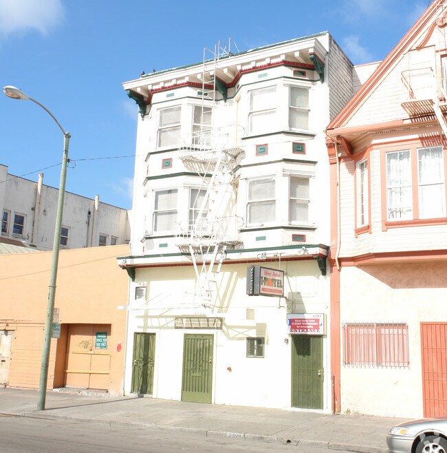 Foto del edificio - 2327-2329 San Pablo Ave