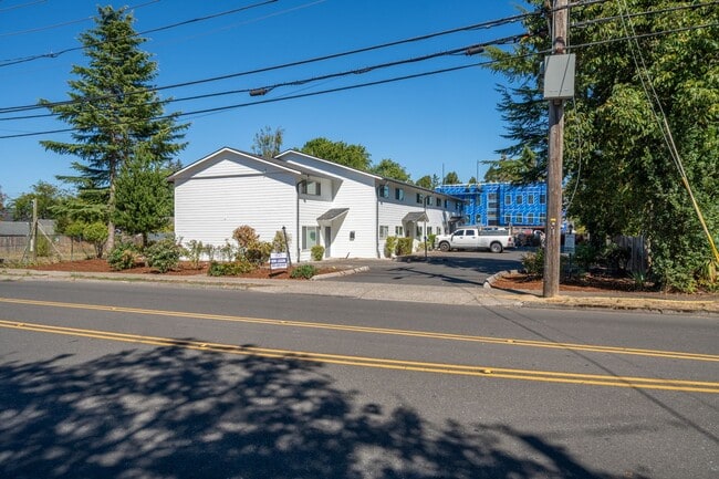 Building Photo - The Canopy at Library Park