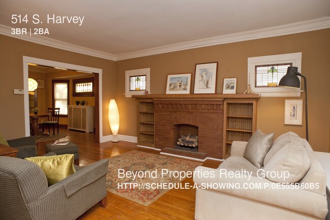 Building Photo - 514 S Harvey Ave