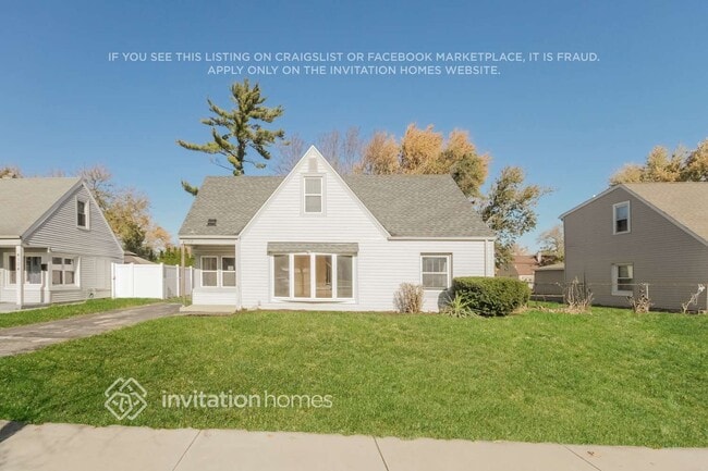 Building Photo - 4100 W 99th Pl