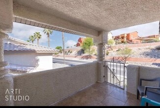 Building Photo - 459 Mesa Blvd